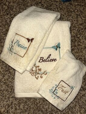 Mainstays Ivory Three Towel Sewith Teal Frame, Teal Butterfly & Brown Embroidery